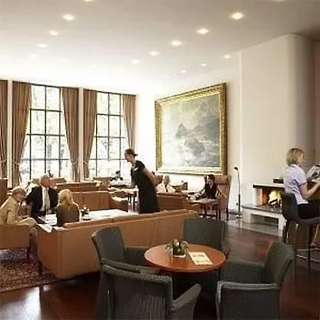 Baseler Hof Hotel 4*