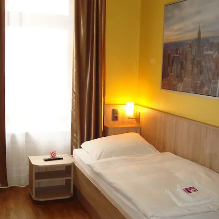Hotel Kieler Hof Am Hauptbahnhof - Station Amburgo
