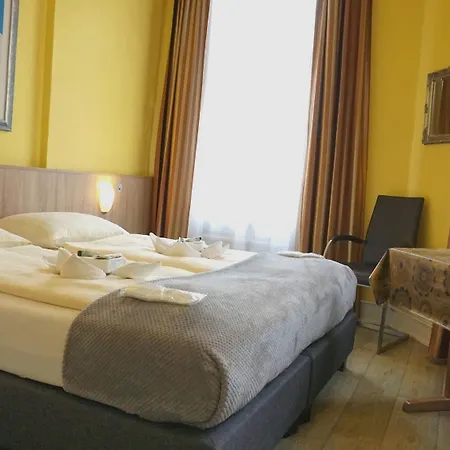 Kieler Hof Am Hauptbahnhof - Station Otel 2*
