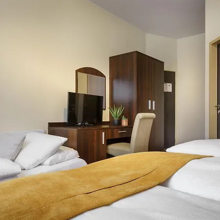 Novum Eleazar Center 4* Amburgo