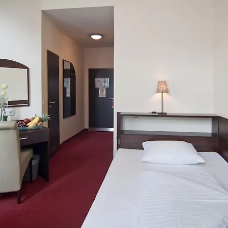 Novum Eleazar Center Hotel