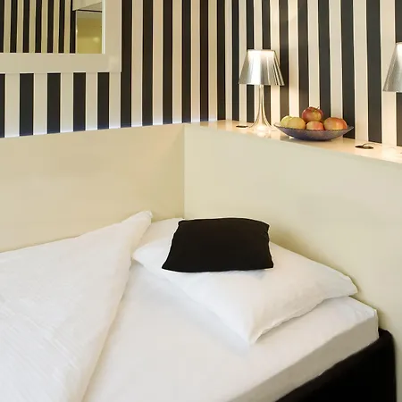 Hotel Relexa Bellevue An Der Alster 3*
