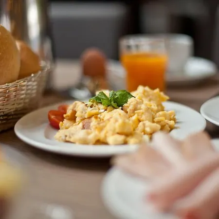 Holstenwall Neustadt Hotell