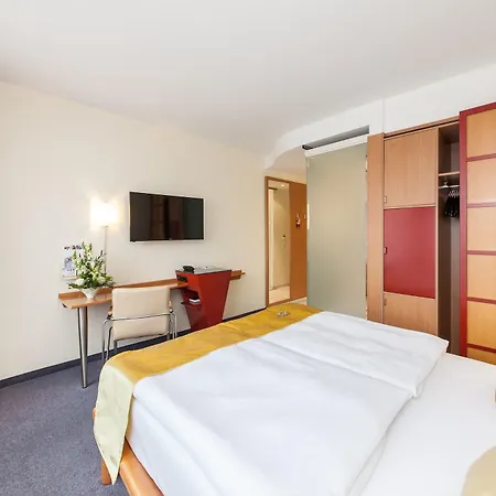 Hotel Novum Ambassador 3*