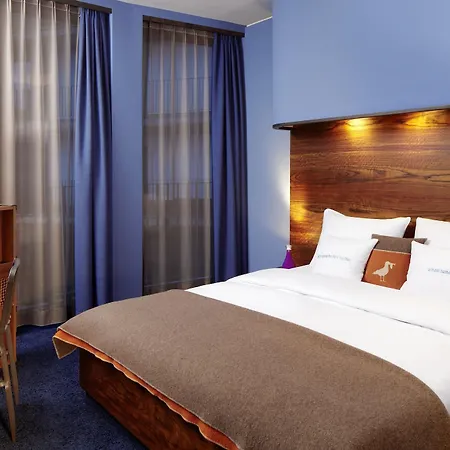 25hours Hafencity 4*