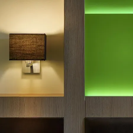 - The Niu, Fusion St. Georg By Ihg