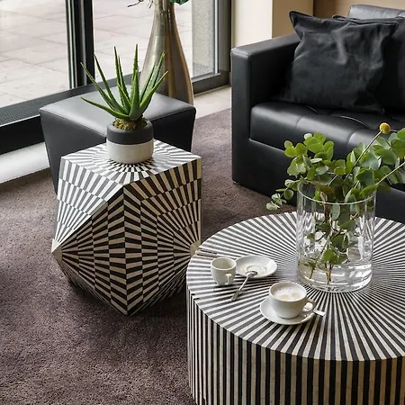 - The Niu, Fusion St. Georg By Ihg Hotel 3*