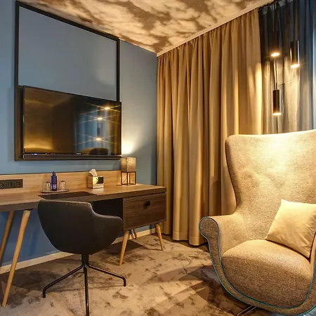 Hotell Boutique 125 Airport By Ina 4*