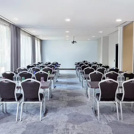 Crowne Plaza Hamburg-city Alster By Ihg