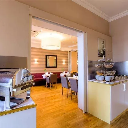Relexa Bellevue An Der Alster 3*