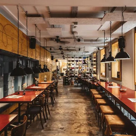Superbude Hamburg St Pauli Hotel 3*
