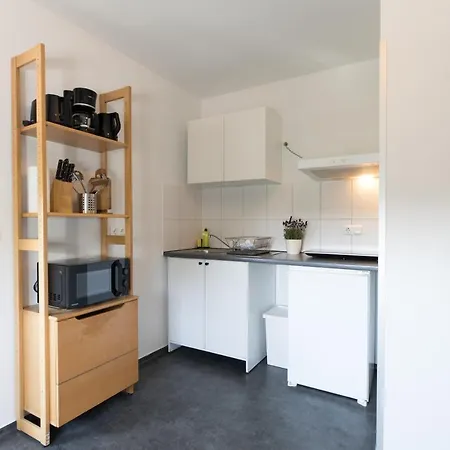 Grobo Apartment *