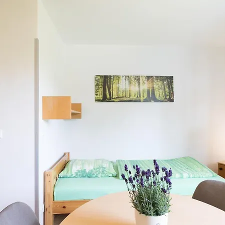 Grobo Apartment *