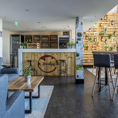 Radisson Blu Hotel, Hotell