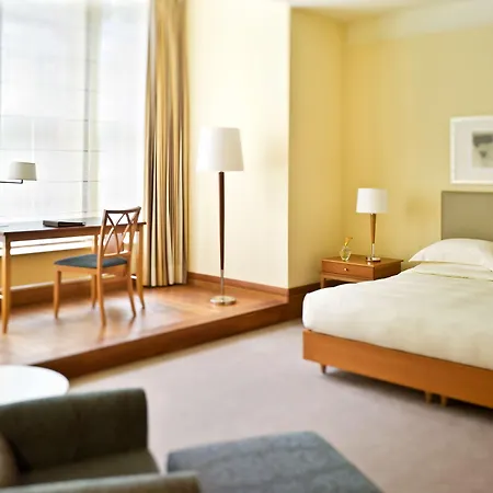 Conrad 5* Hamburg-Harburg