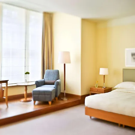 Hotel Conrad 5*