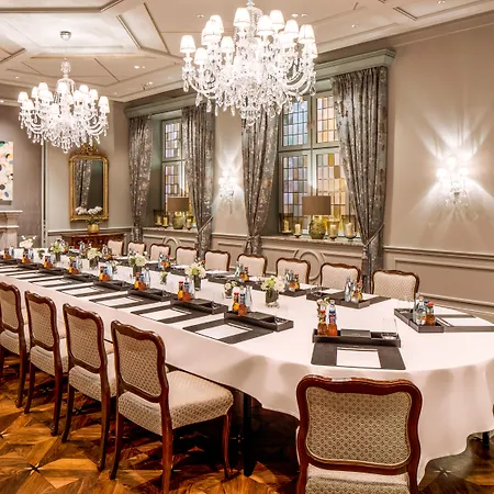 Fairmont Vier Jahreszeiten, Des Jahres 2023 & 2024- 101 Besten Отель 5*