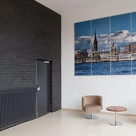 Premier Alster 3*