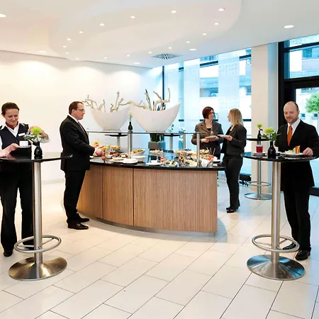 Szálloda Novotel Alster