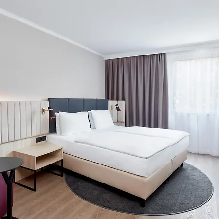 Crowne Plaza Hamburg-city Alster By Ihg Hotel