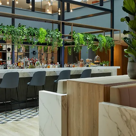 Hotel Crowne Plaza Hamburg-city Alster By Ihg 4*