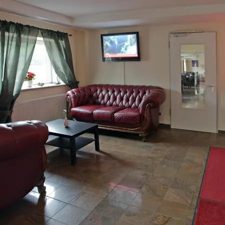 Hotel Plaza Moorfleet 3*