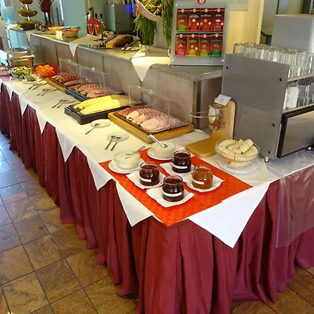 Plaza Moorfleet Hotel