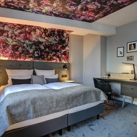 Hotel Vienna House Easy By Wyndham 3*