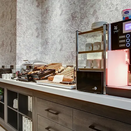 Vienna House Easy By Wyndham 3* Hamburg