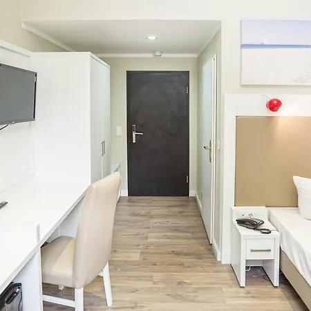 Domicil By Golden Tulip Hotel 3*