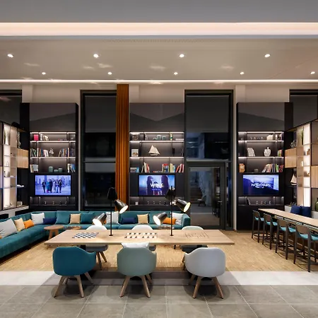 - - Hafencity By Ihg Hotel