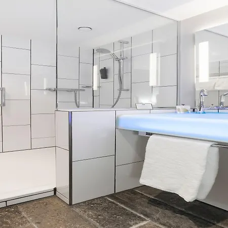 - Nord By Ihg Otel