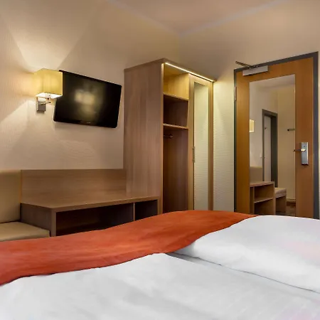 Hotel Garner - Wandsbek Marktplatz