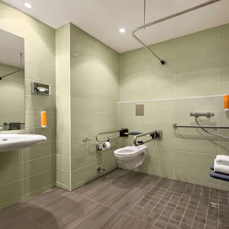 Super 8 By Wyndham Mitte Hotel Hamburg