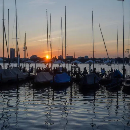 Apartment Bett 4 Hamburg-alster