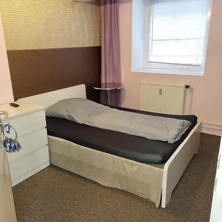 Paulibude Hostel *