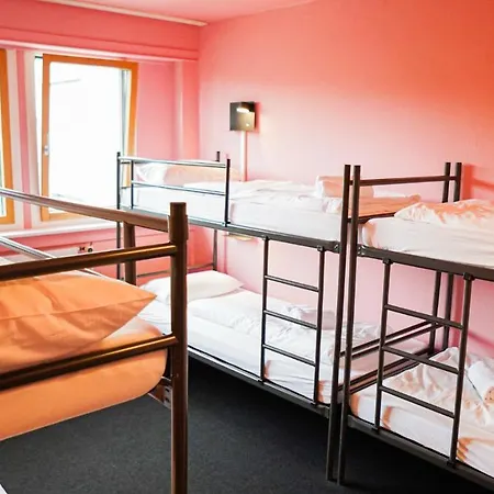 Rcadia Gaming House Bed & Breakfast