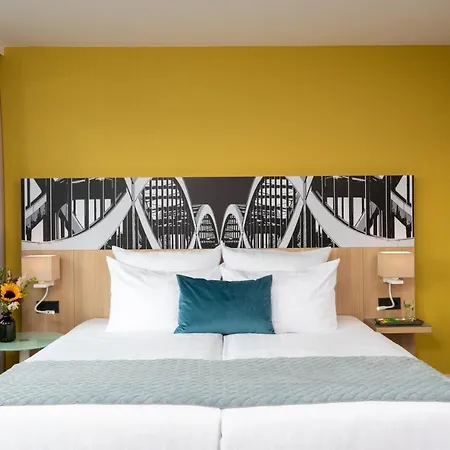 Hotel Leonardo Elbbruecken 4*