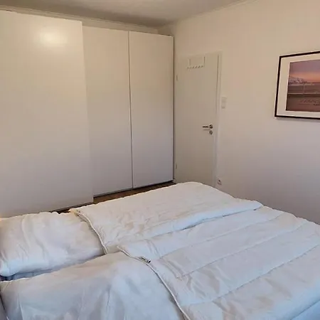 Apartment Zentrale 3-zi.-wohnung, 3 Gehminuten U-burgstrasse U2 Hamburg