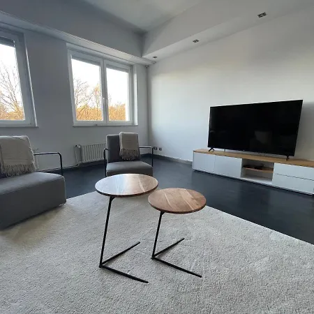 Truretreats Design Loft Fuer 8 Personen I Riesige Kueche I Echarger I 65z Smarttv I 150qm Hamburg