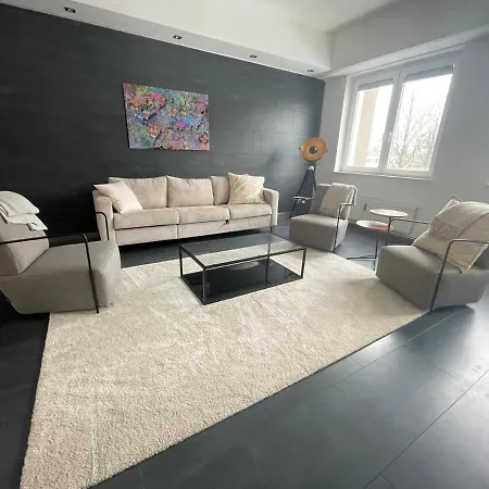 Apartment Truretreats Design Loft Fuer 8 Personen I Riesige Kueche I Echarger I 65z Smarttv I 150qm