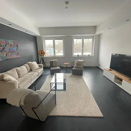 Truretreats Design Loft Fuer 8 Personen I Riesige Kueche I Echarger I 65z Smarttv I 150qm * Hamburg