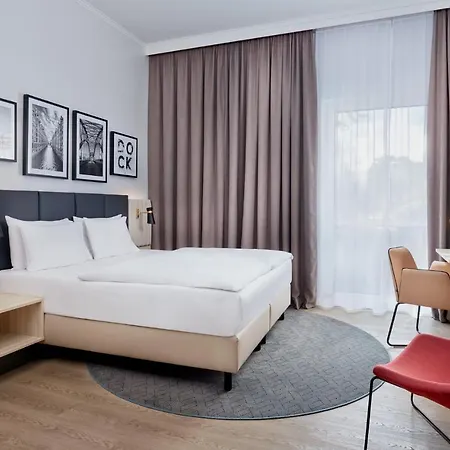 Hotel Crowne Plaza Hamburg-city Alster By Ihg Amburgo