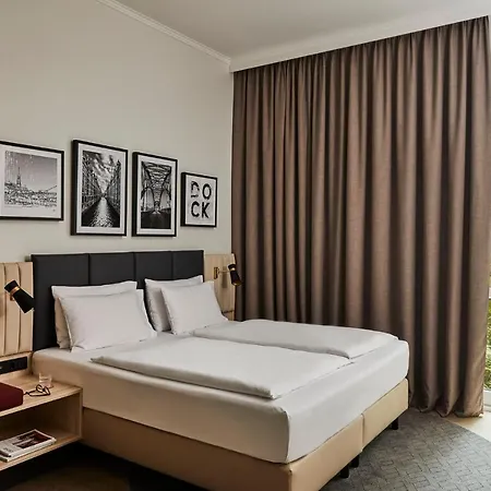 Crowne Plaza Hamburg-city Alster By Ihg Amburgo