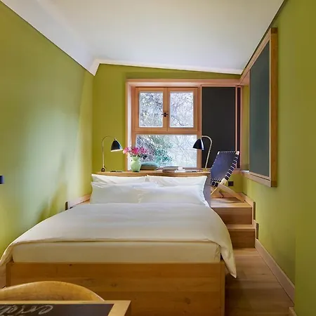 Wedina An Der Alster Hotel 4*