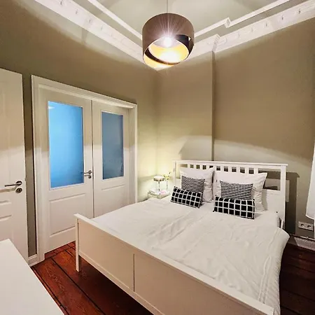 Blue Apartment's Apartment