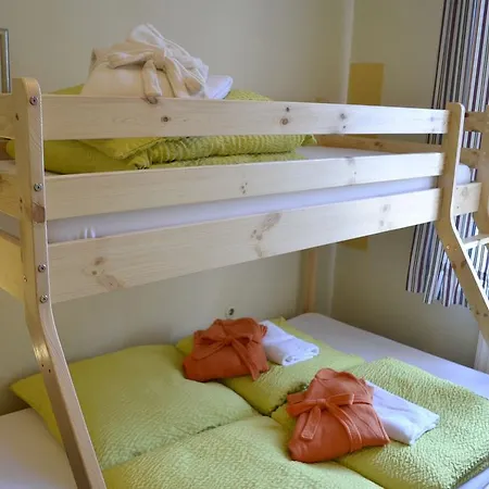 Lauenburger Hof Hotel 2*