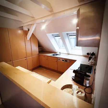 Loft-panoramablick-hafen & Elbe! Apartment *