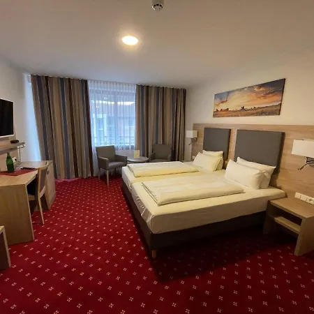 Harburger Hof 3*