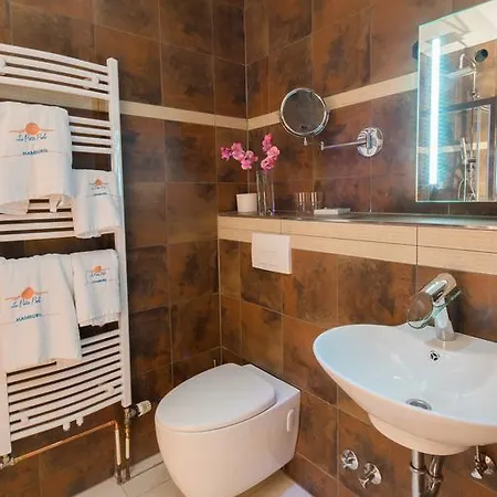 La Petite Perle 2* Amburgo